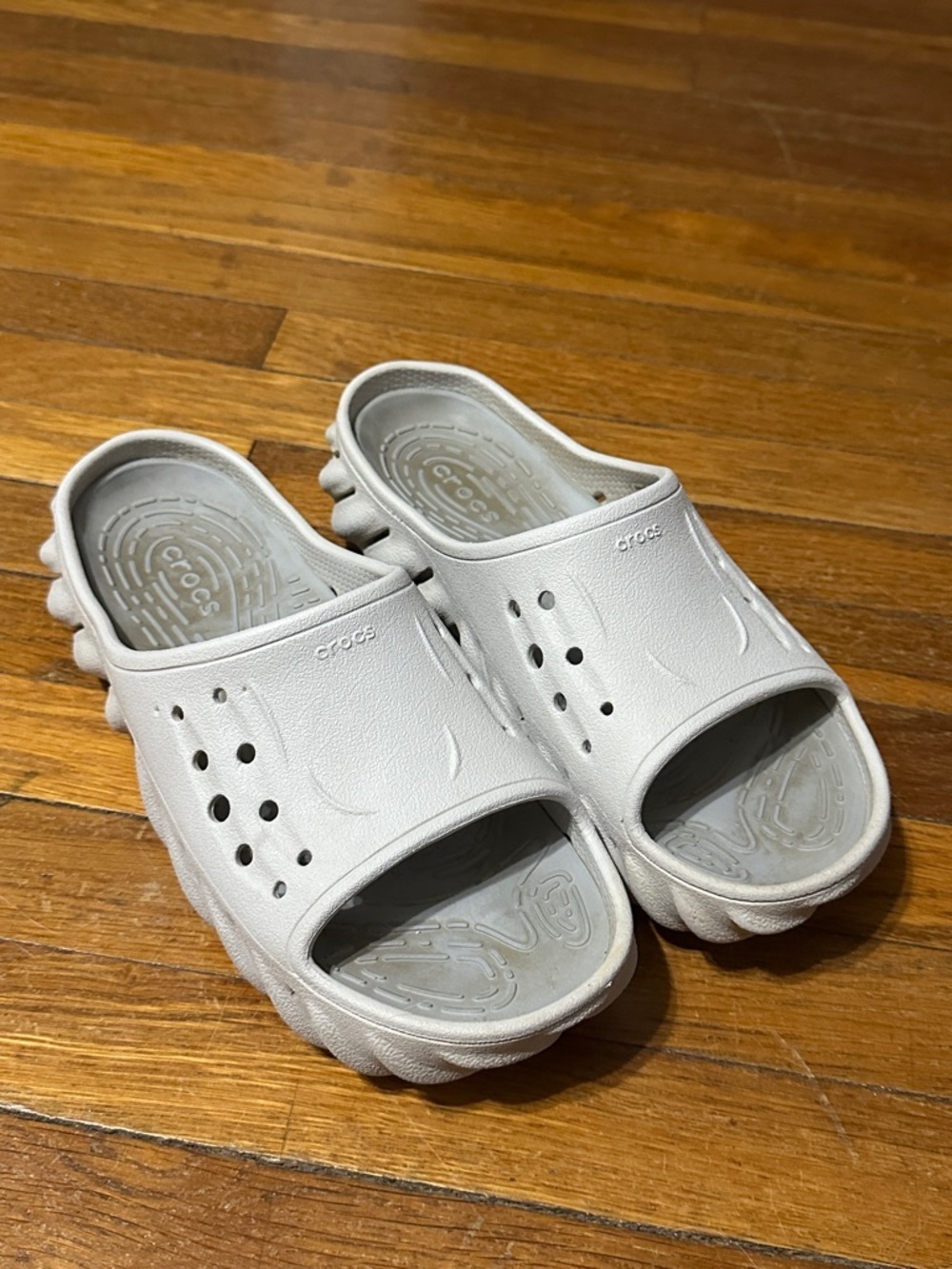 CROCS Unisex Echo Slide, “Atmosphere”, Sz Men’s 7 (Women’s 9)
